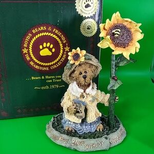 1999 VINTAGE BOYDS BEARS & FRIENDS "BLOSSUM B. BERRIWEATHER" F.O.B. FIGURINE